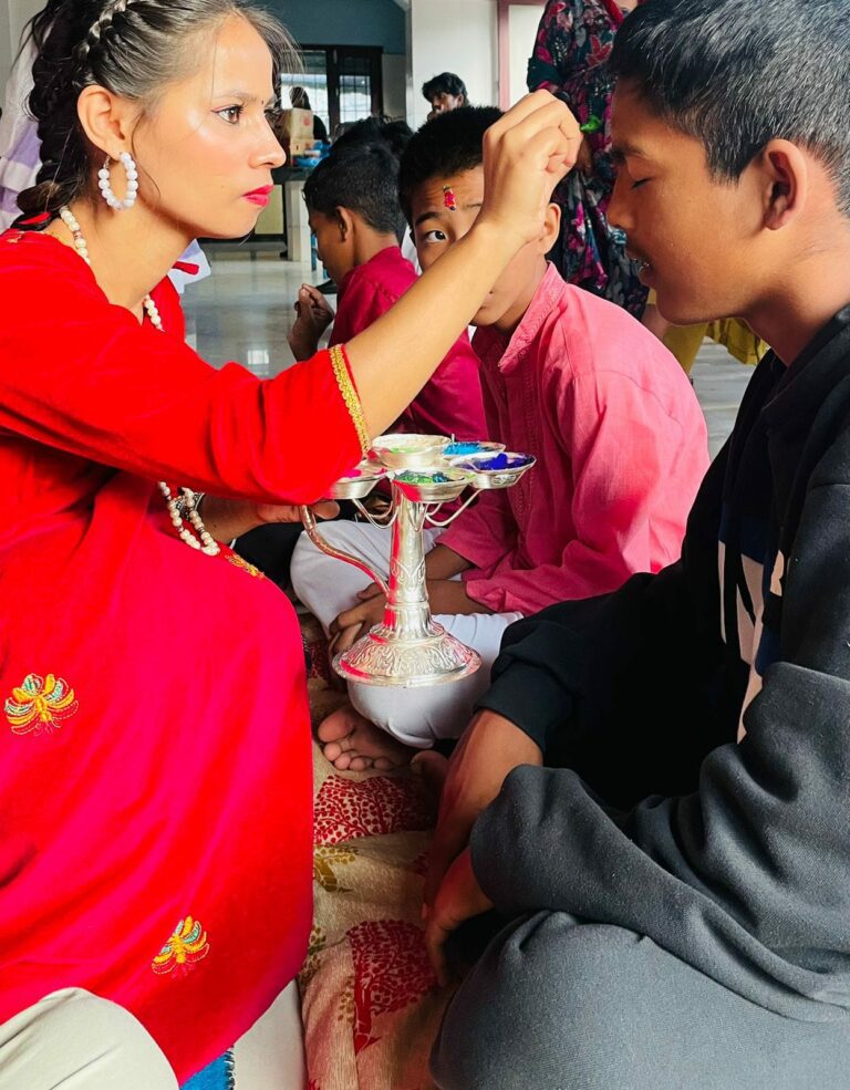 WhatsApp Image 2025-10-24 at 15.40